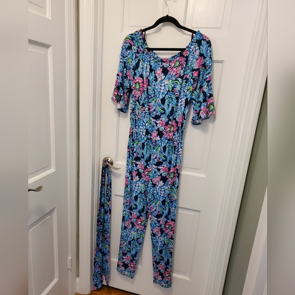 EC Lilly Pulitzer Calla Jumpsuit "Pineapple Paradise" Print Size Small, Colorful - Picture 2 of 10